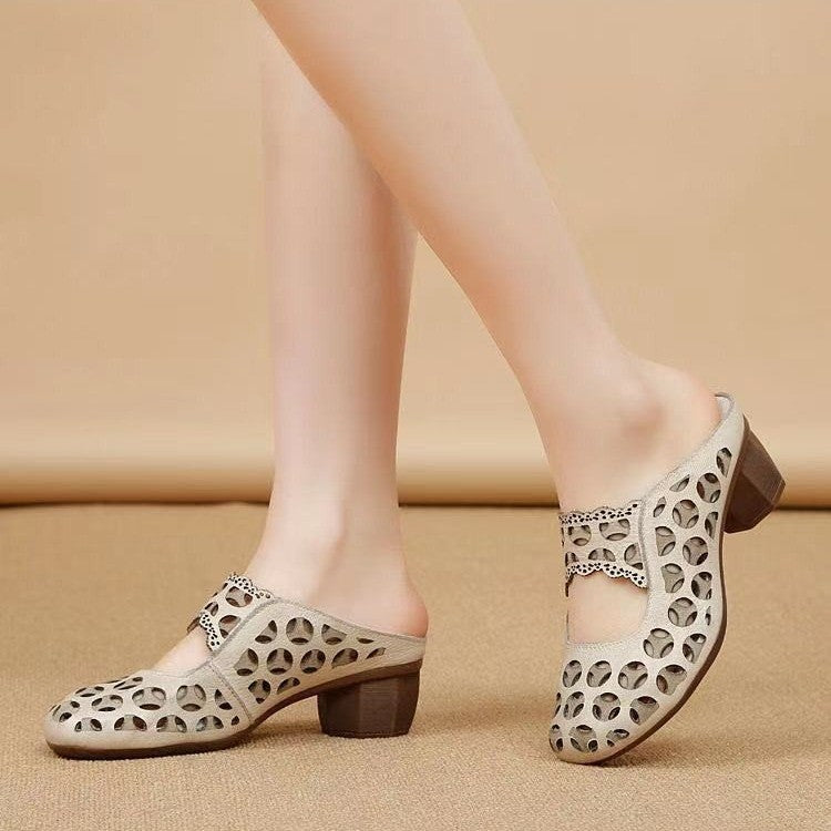 Women's Retro Fashion Hollow Hole Shoes PU Leather Clogs Shoes Round Head Slip On Femme Slippers